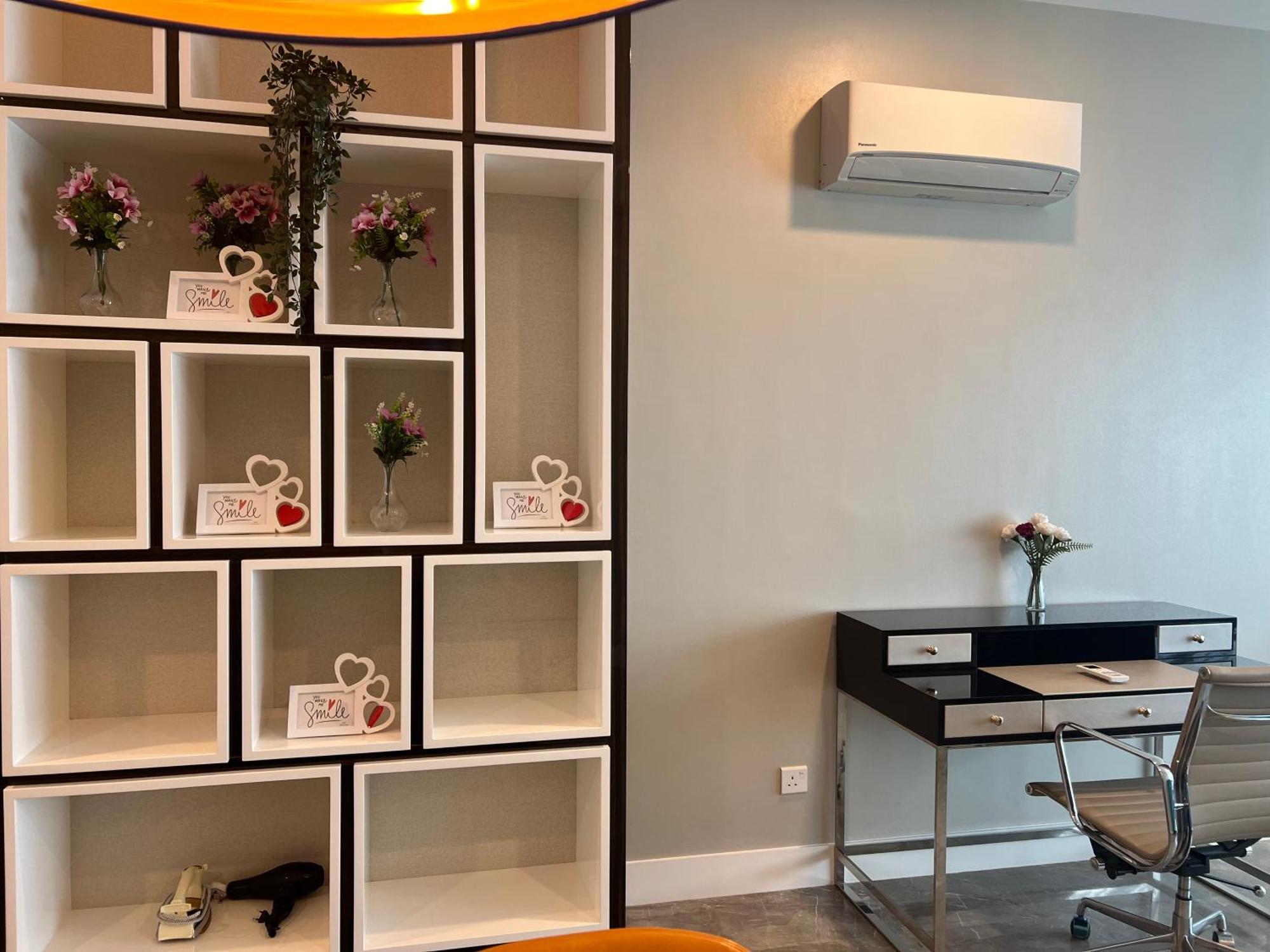 The Faced Platinum By Astria Apartemen