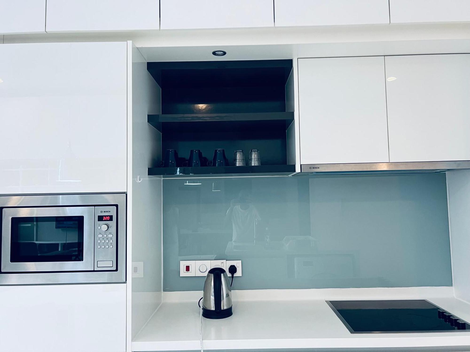 Apartment The Faced Platinum By Astria *